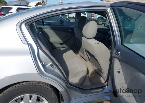 2011 Nissan Altima 2.5 z USA, uszkodzony, nr VIN 1N4AL2APXBN514744